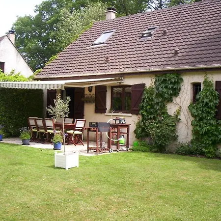Alojamento de Acomodação e Pequeno-almoço La Couette Sous Les Bois La Celle-les-Bordes